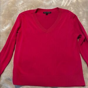 Banana Republic Dark Pink Magenta V-Neck Sweater